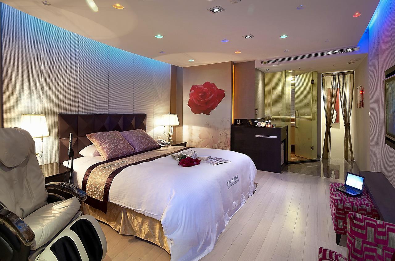 Zhi Baishan Motel Zhunan ภายนอก รูปภาพ