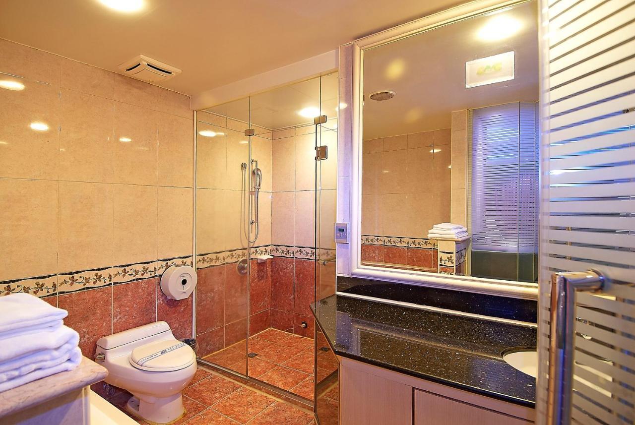Zhi Baishan Motel Zhunan ภายนอก รูปภาพ